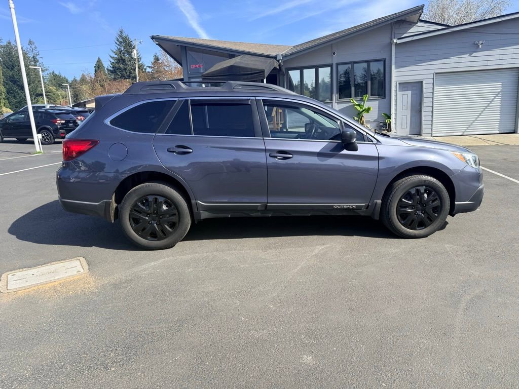 Used 2016 Subaru Outback 2.5i image 6