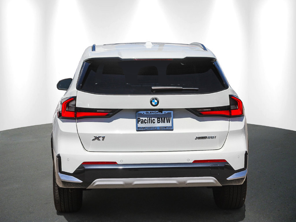 Certified 2023 BMW X1 xDrive28i w/ Convenience Package AWD/4WD image 5