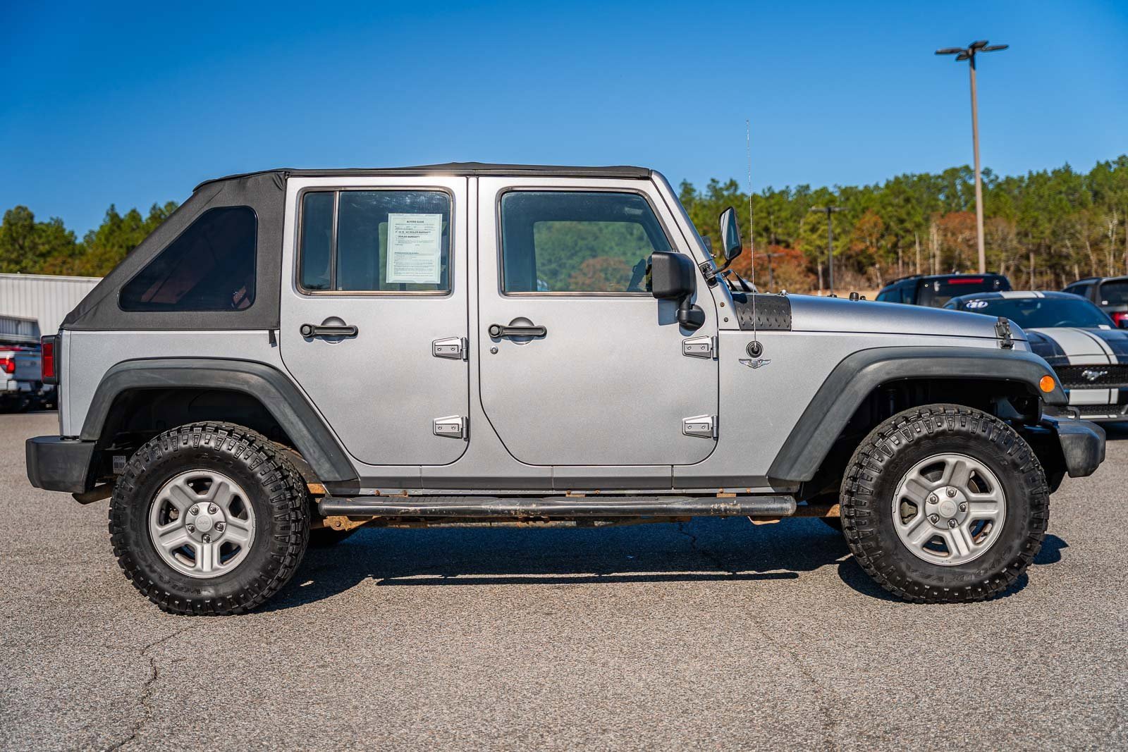Used 2013 Jeep Wrangler Unlimited Sport w/ Connectivity Group image 8