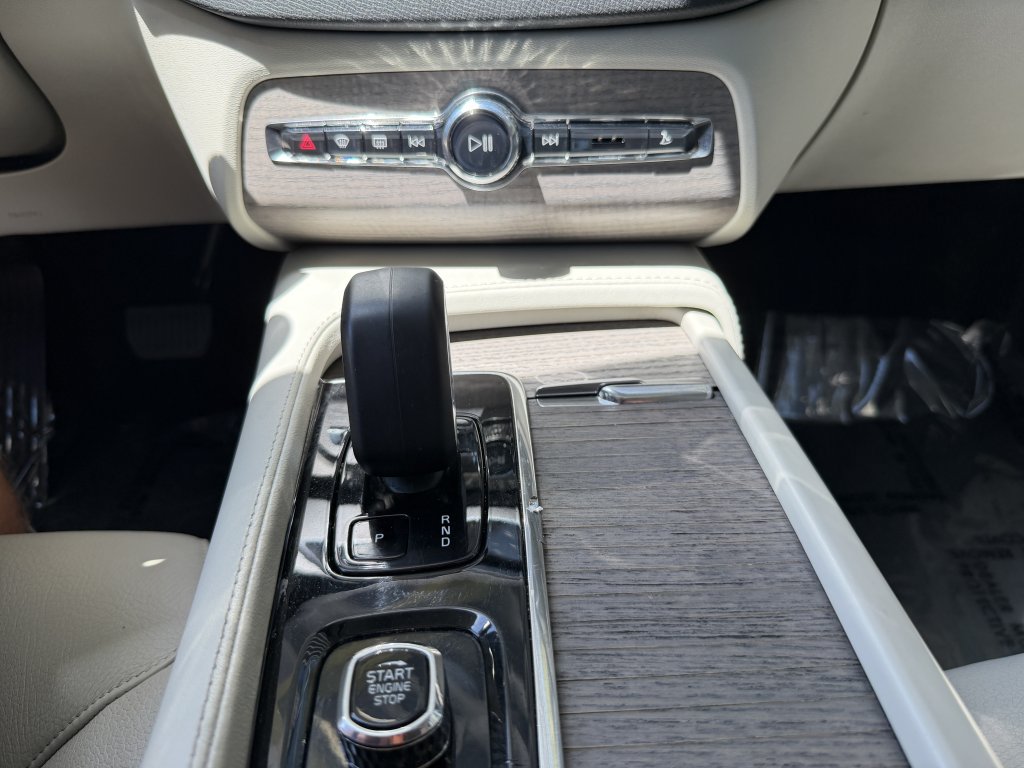 Used 2023 Volvo XC90 T8 Plus w/ Protection Package Premier AWD/4WD image 26