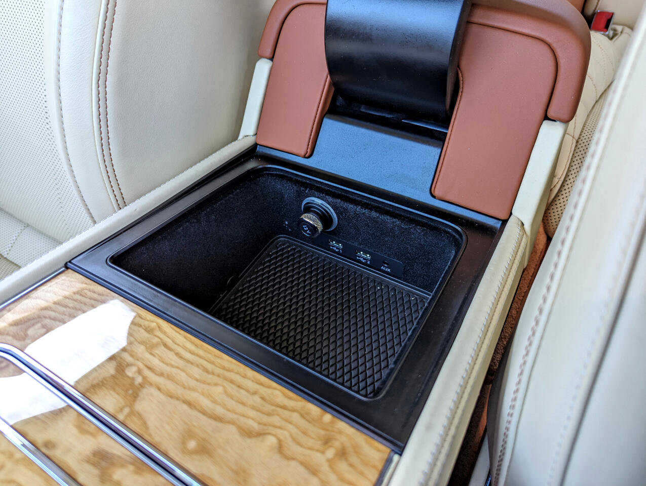 Used 2020 Bentley Continental GT V8 First Edition image 35