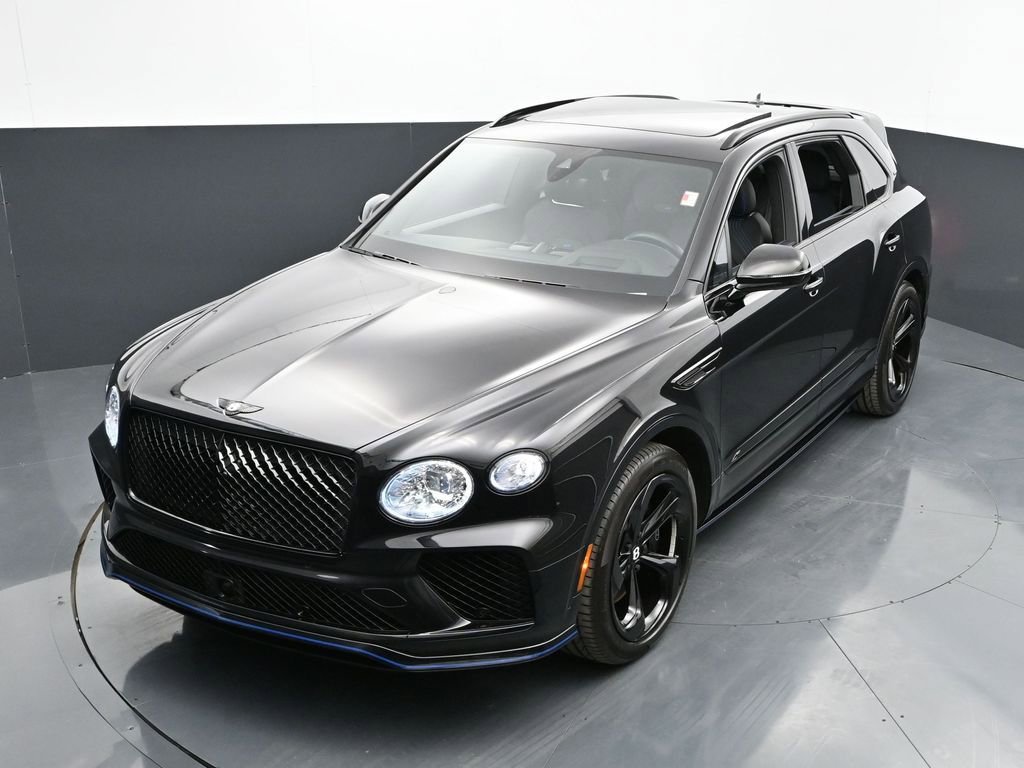 Used 2025 Bentley Bentayga AWD/4WD image 64