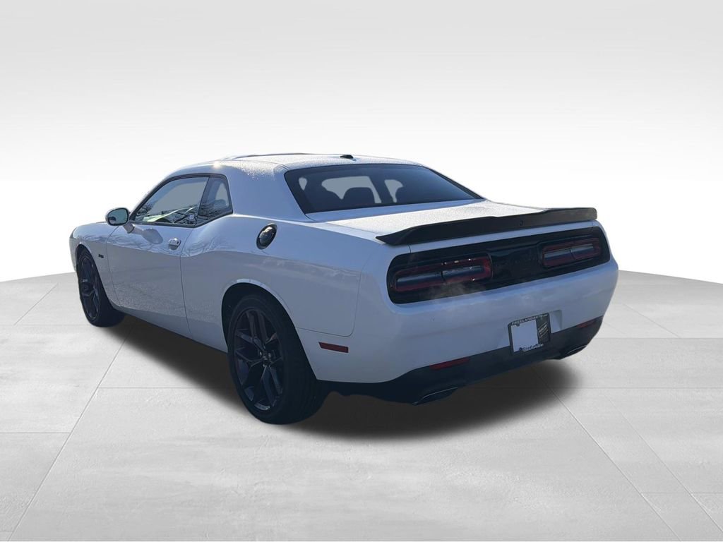 Used 2023 Dodge Challenger R/T w/ Blacktop Package image 5