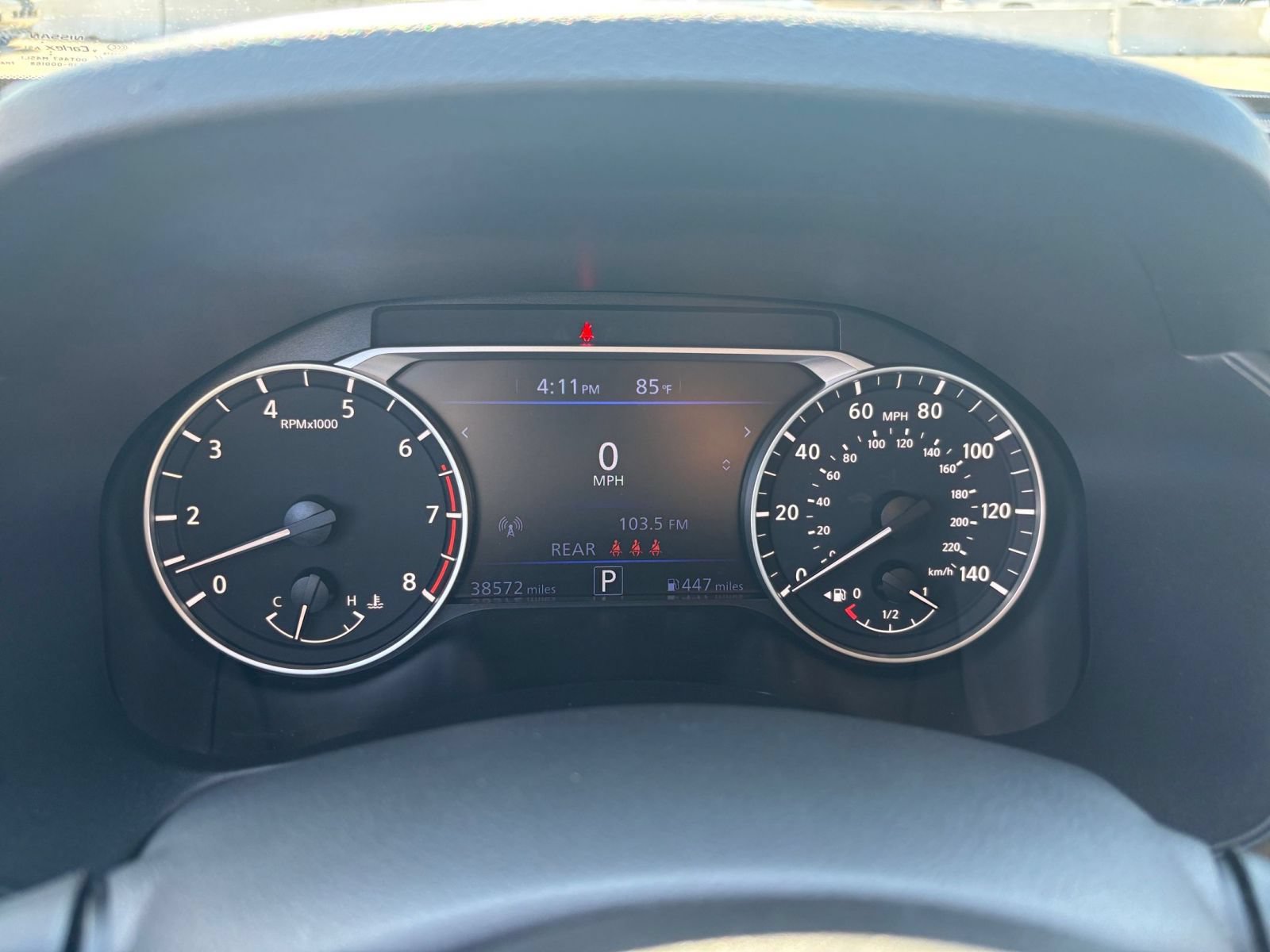Used 2025 Nissan Altima 2.5 SV FWD image 38