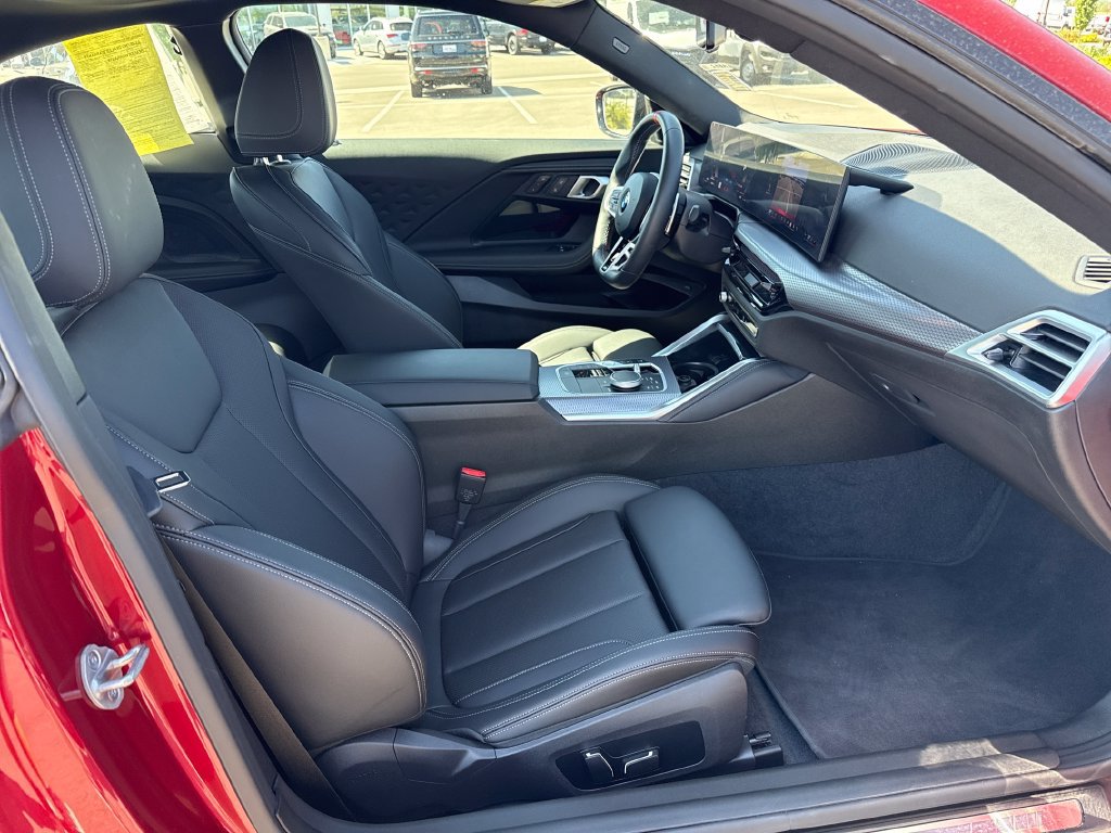 Used 2026 BMW M240i xDrive Coupe AWD/4WD image 27