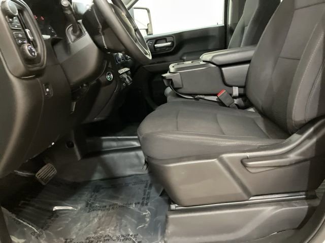 Used 2025 Chevrolet Silverado 3500 W/T image 10
