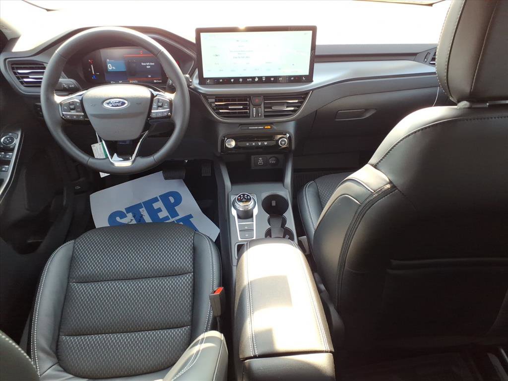 New 2026 Ford Escape SE image 9