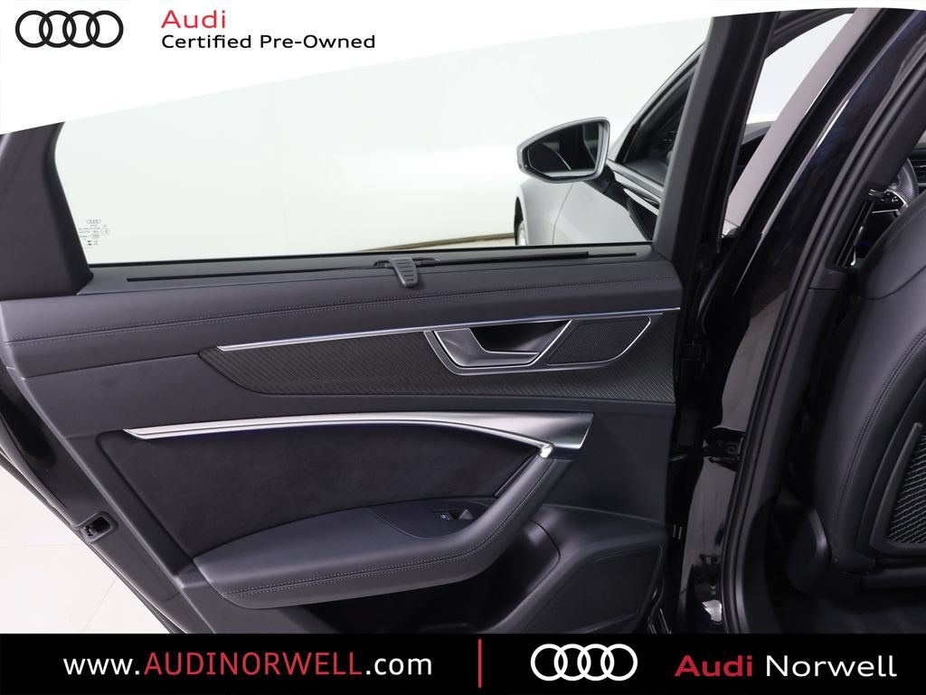 Certified 2024 Audi RS 6 performance w/ Executive Package AWD/4WD image 29