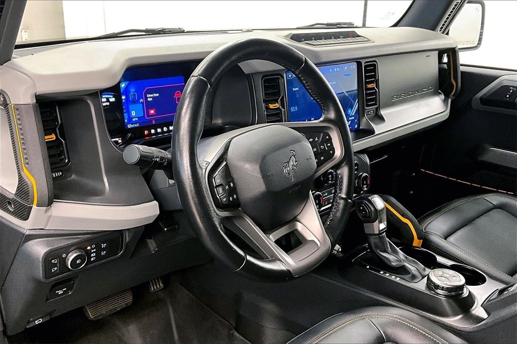 Used 2022 Ford Bronco Badlands w/ Sasquatch Package image 13