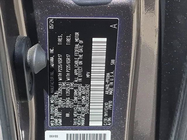 Used 2024 Toyota Sienna XLE FWD image 23