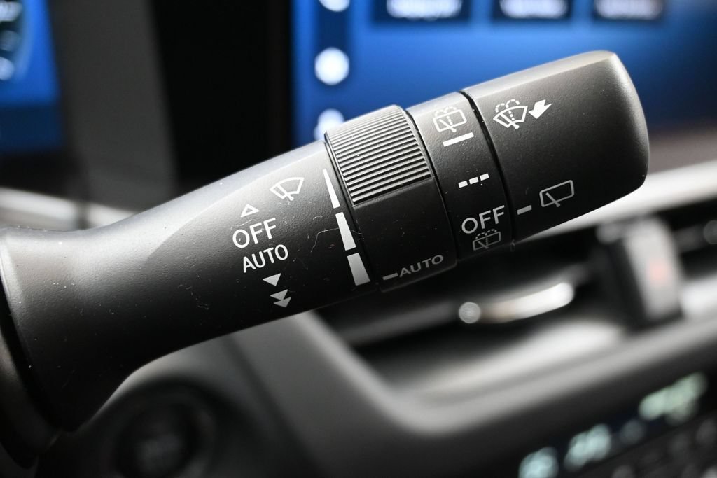 New 2026 Subaru Outback Touring AWD/4WD image 30