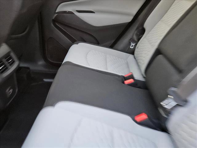 Used 2020 Chevrolet Equinox LS w/ LS Convenience Package image 18