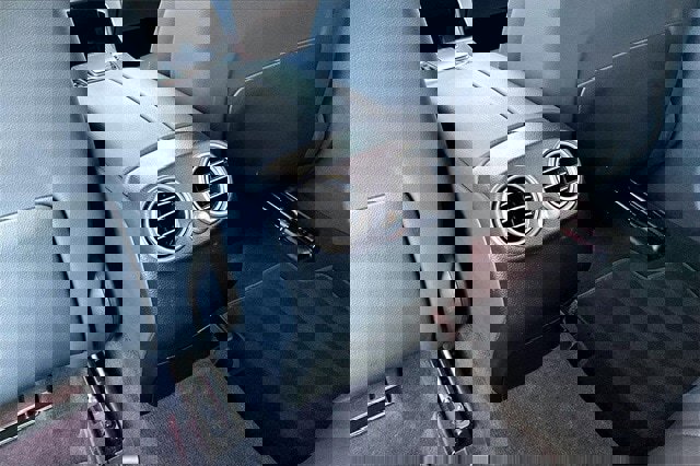 Certified 2022 Mercedes-Benz GLC 300 4MATIC image 13