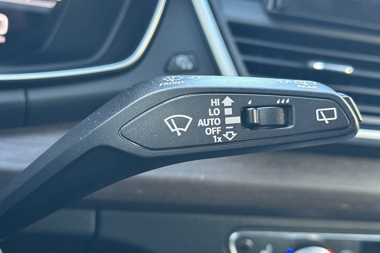 Used 2024 Audi Q5 2.0T Premium Plus image 39