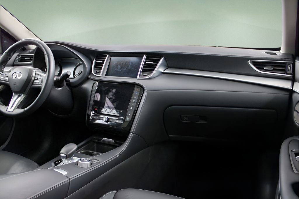 Used 2021 INFINITI QX50 Sensory image 14