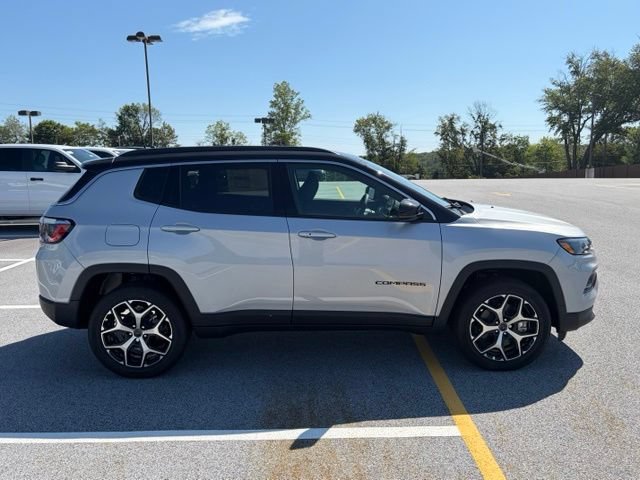 New 2026 Jeep Compass Limited AWD/4WD image 8