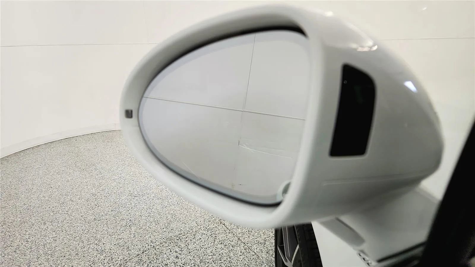 Used 2022 Porsche Macan S AWD/4WD image 24