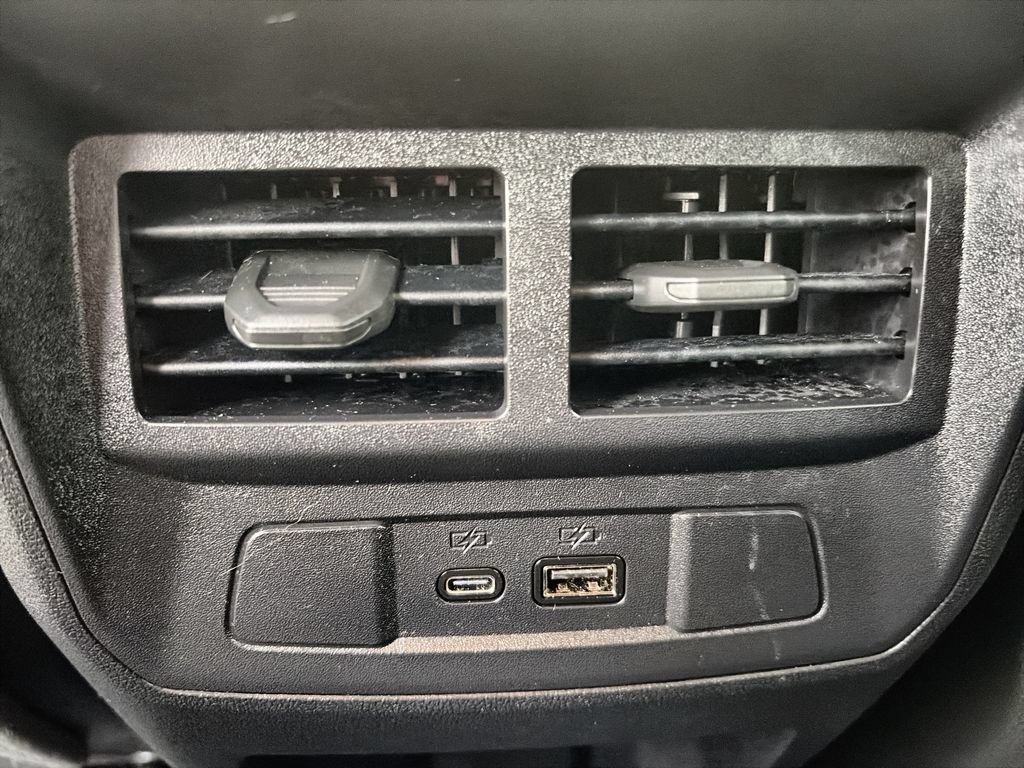 Used 2025 Chevrolet Colorado ZR2 w/ Technology Package AWD/4WD image 22