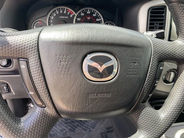 Used 2005 MAZDA Tribute s w/ Package 1 AWD/4WD image 12