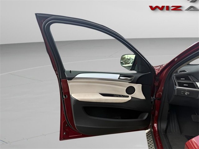 Used 2014 BMW X6 xDrive50i image 13