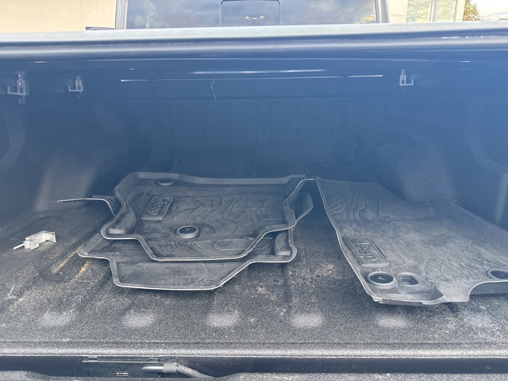 Used 2023 Jeep Gladiator Rubicon w/ LED Lighting Group image 30