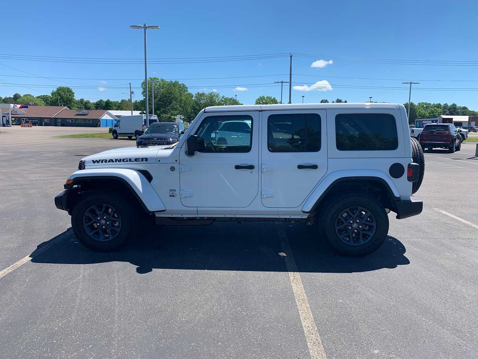 New 2026 Jeep Wrangler Unlimited Sport AWD/4WD image 8