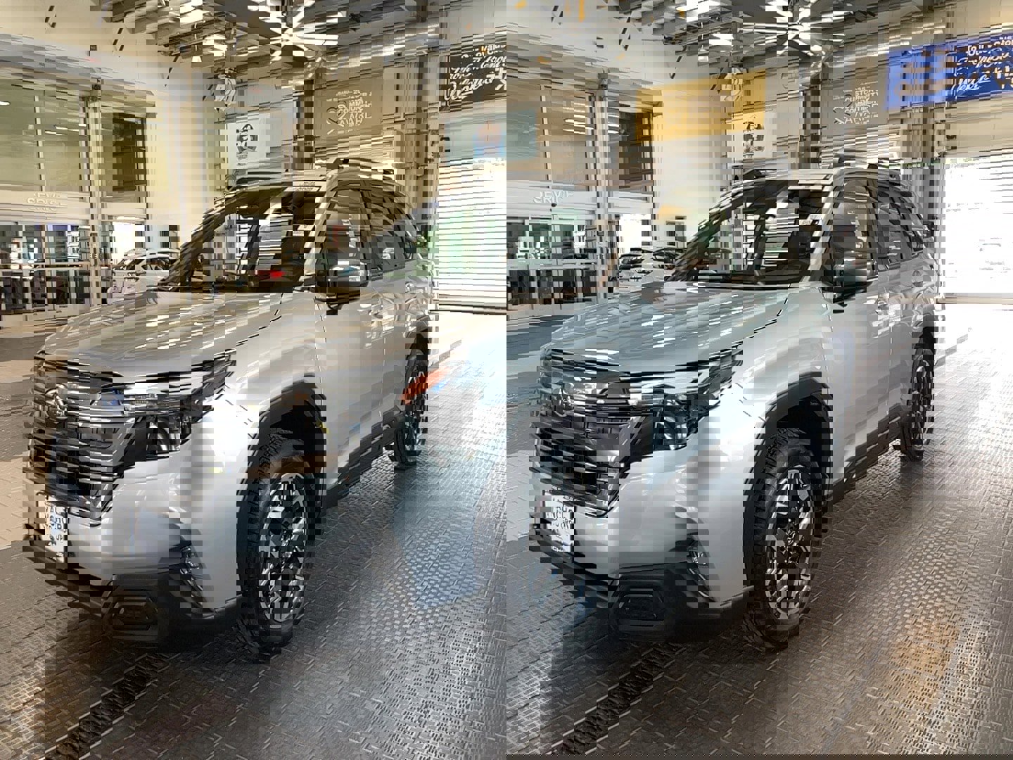 Used 2025 Subaru Forester Premium image 3