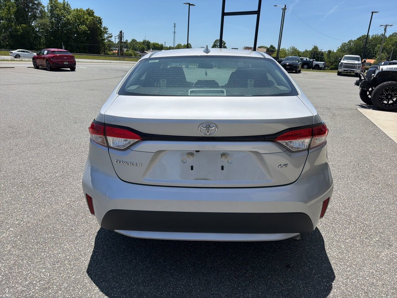 Used 2022 Toyota Corolla LE FWD image 7