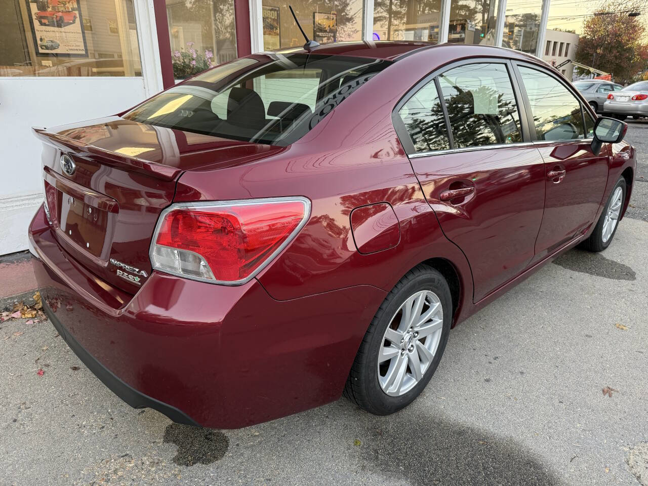 Used 2016 Subaru Impreza 2.0i Premium image 8