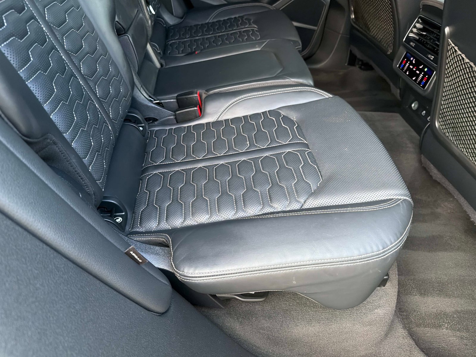 Used 2024 Audi RS Q8 image 27