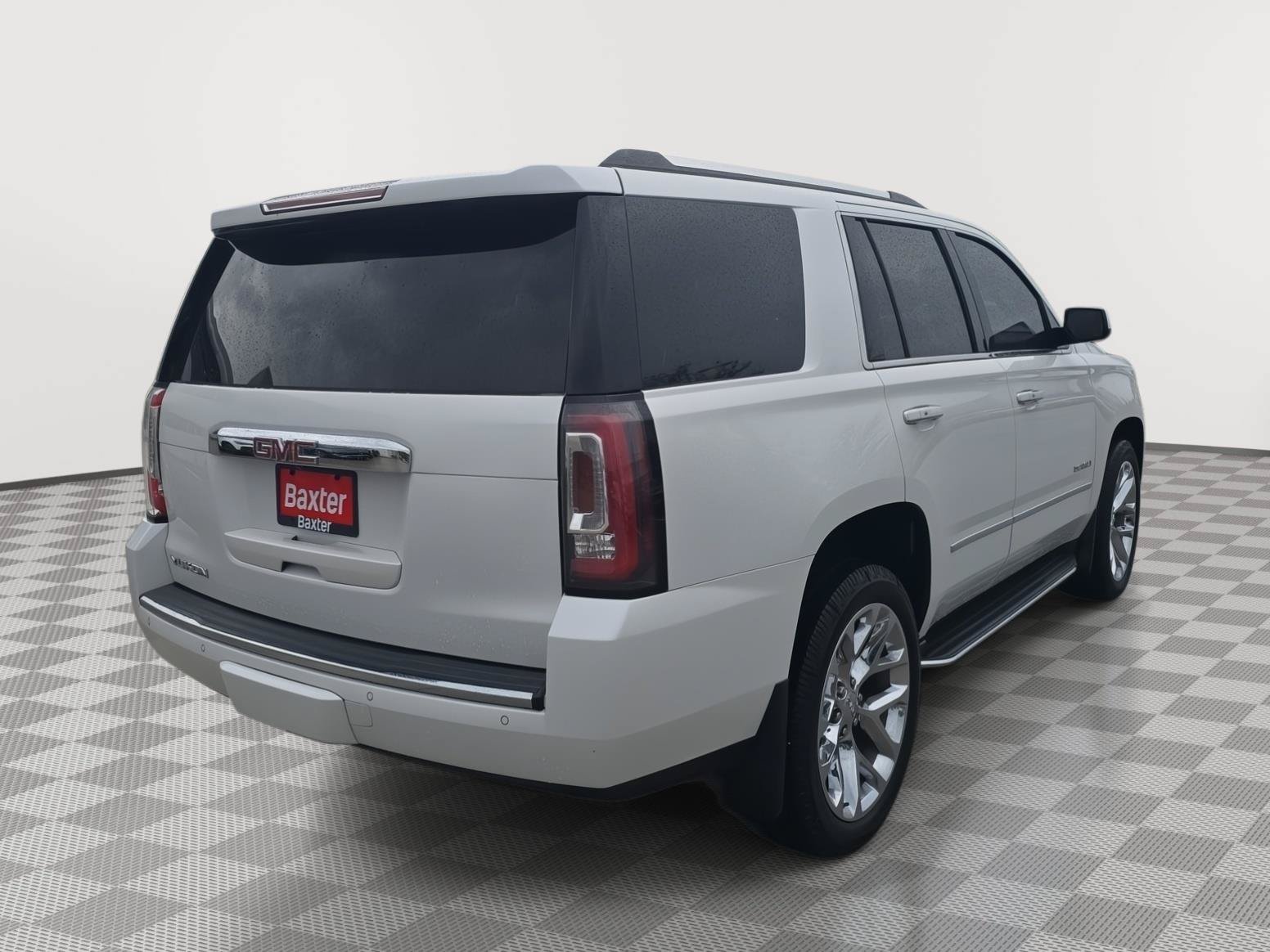 Used 2017 GMC Yukon Denali w/ Open Road Package AWD/4WD image 17