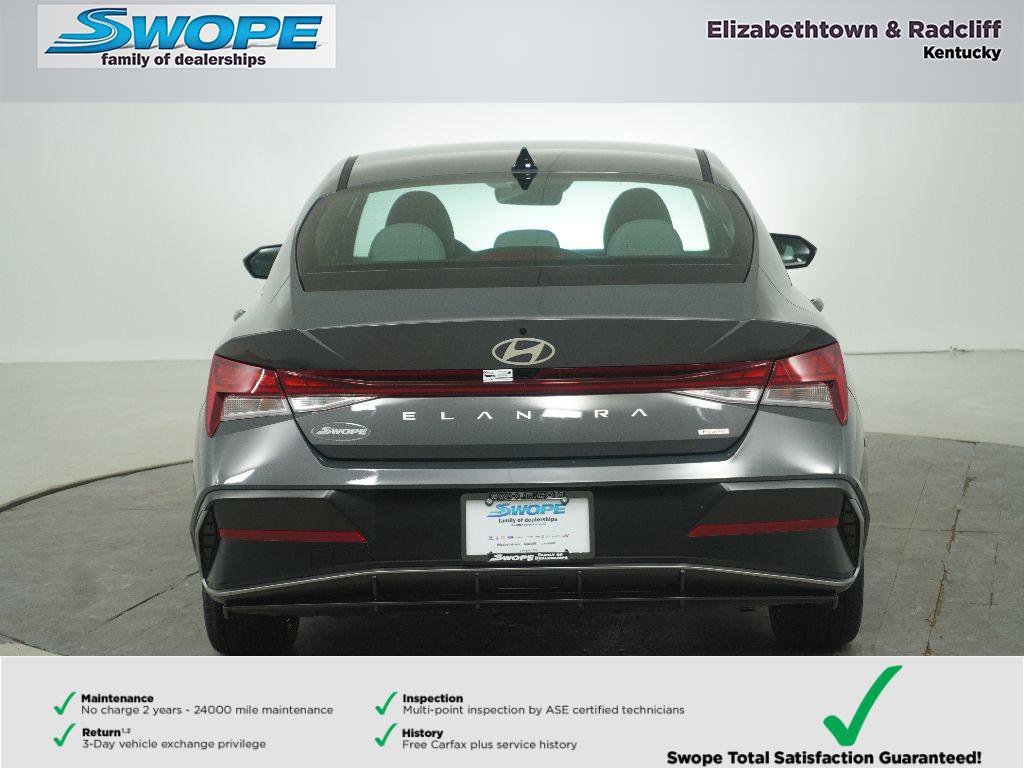 New 2026 Hyundai Elantra Limited image 4