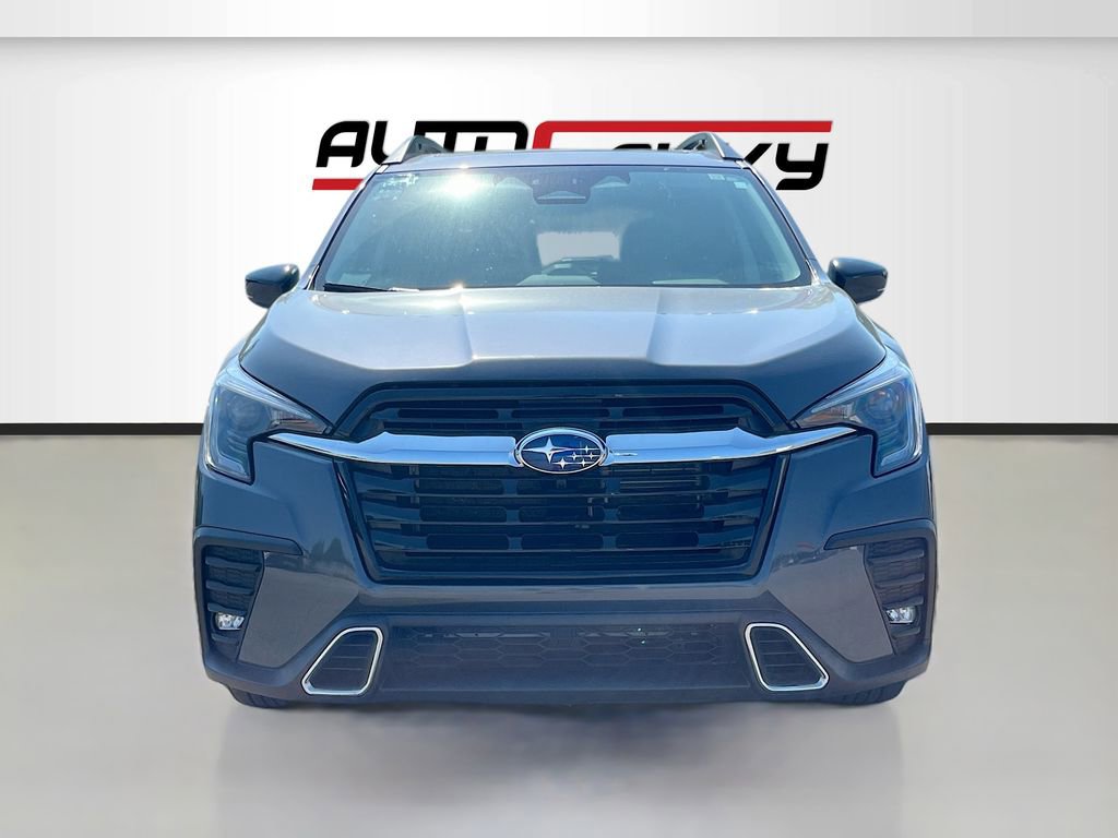 Used 2024 Subaru Ascent Touring image 2