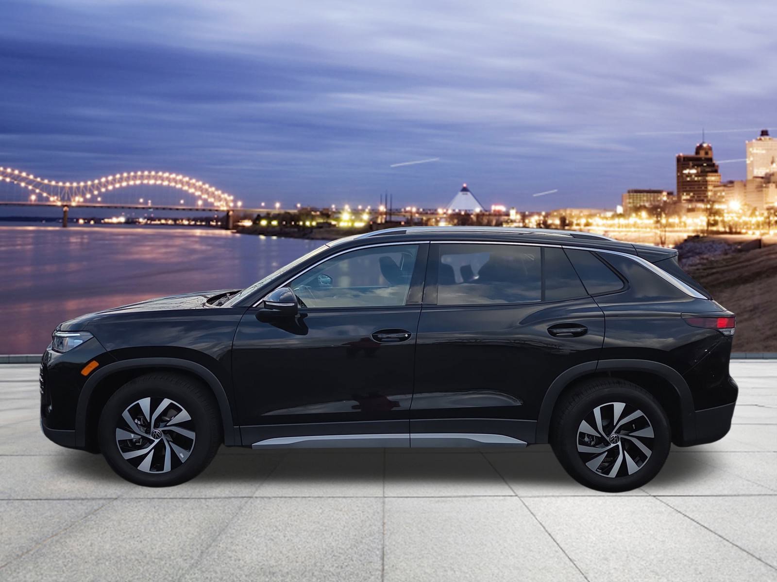 New 2026 Volkswagen Tiguan S image 2