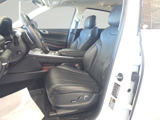 Used 2023 Genesis GV80 2.5T w/ Winter Weather Package image 12