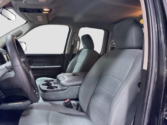 Used 2018 RAM 1500 Express w/ Express Value Package AWD/4WD image 15