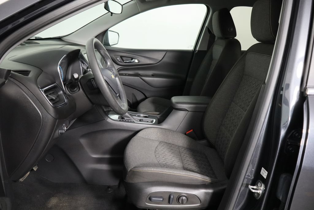 Used 2023 Chevrolet Equinox LT FWD image 16