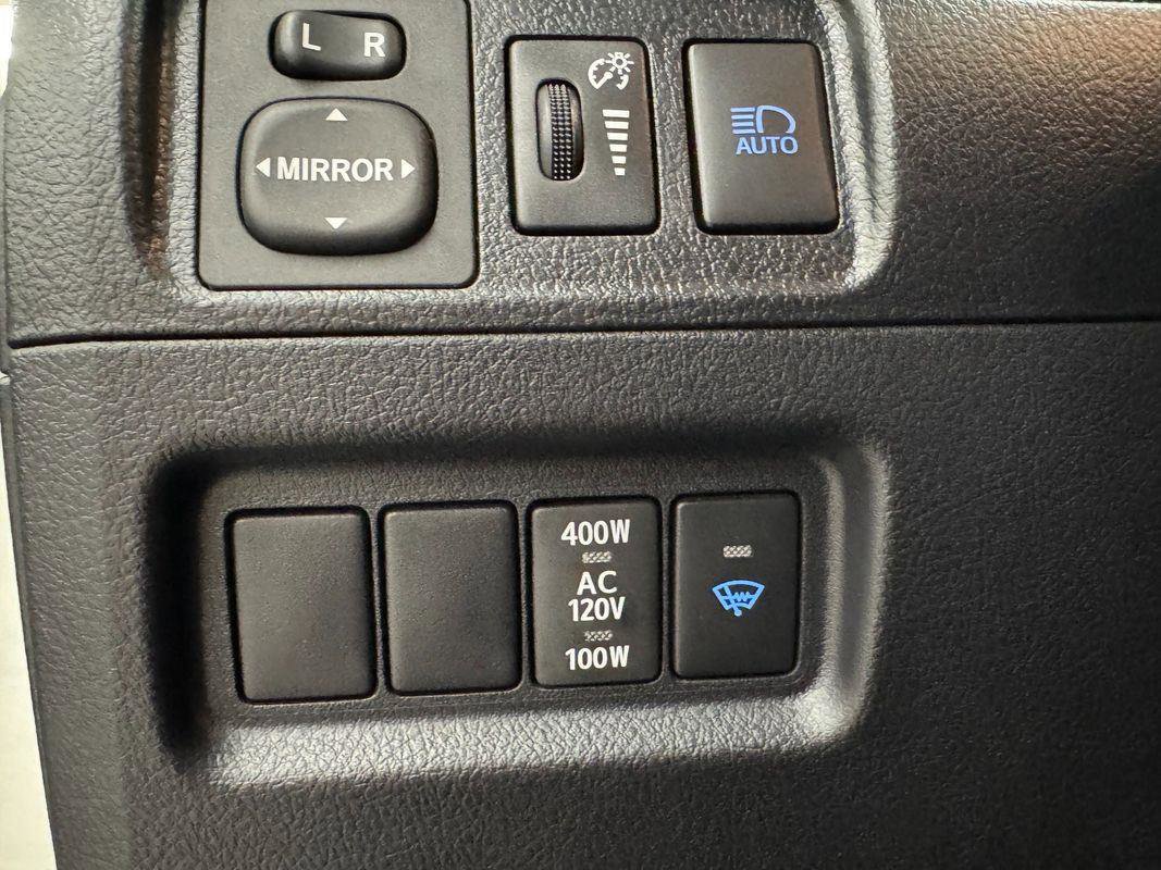 Used 2023 Toyota 4Runner 40th Anniversary SE AWD/4WD image 11