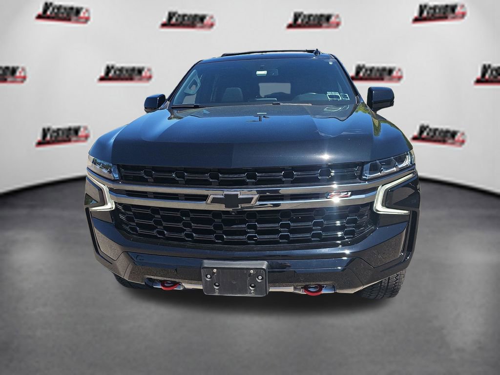 Used 2022 Chevrolet Tahoe Z71 w/ Luxury Package AWD/4WD image 46