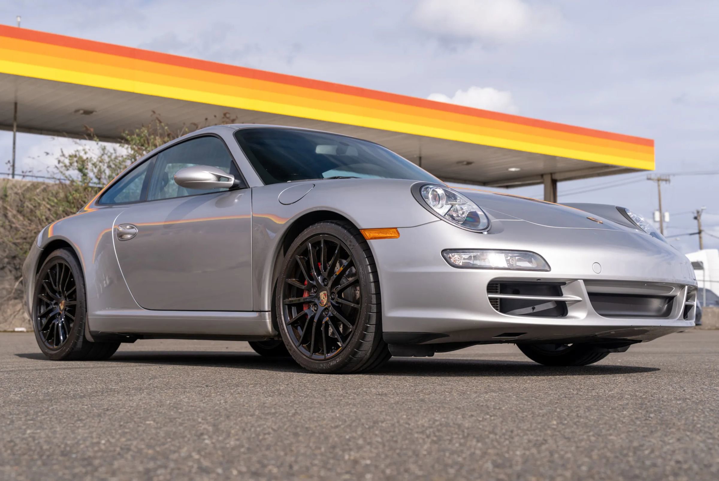 Used 2005 Porsche 911 Carrera S image 43