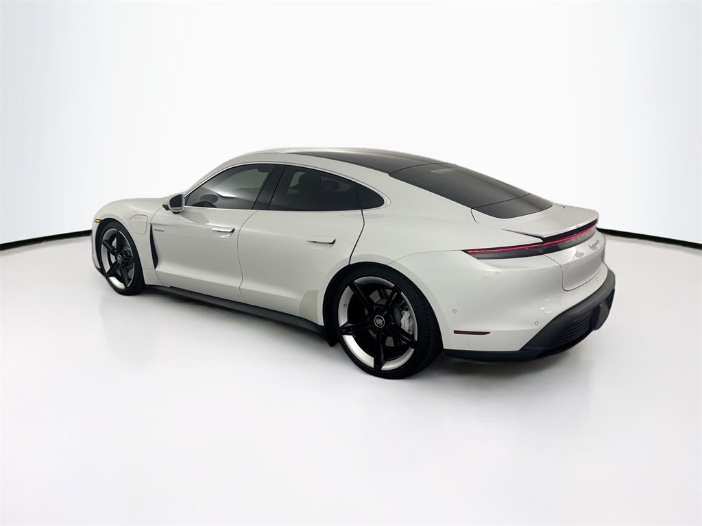Used 2020 Porsche Taycan 4S image 7