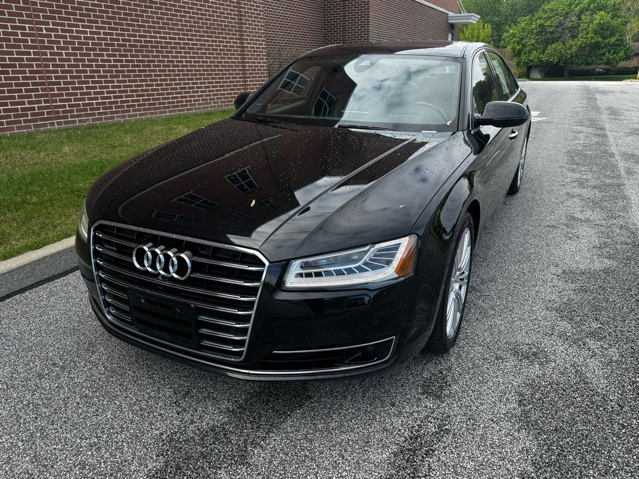 Used 2016 Audi A8 L 3.0T w/ Executive Package AWD/4WD image 2