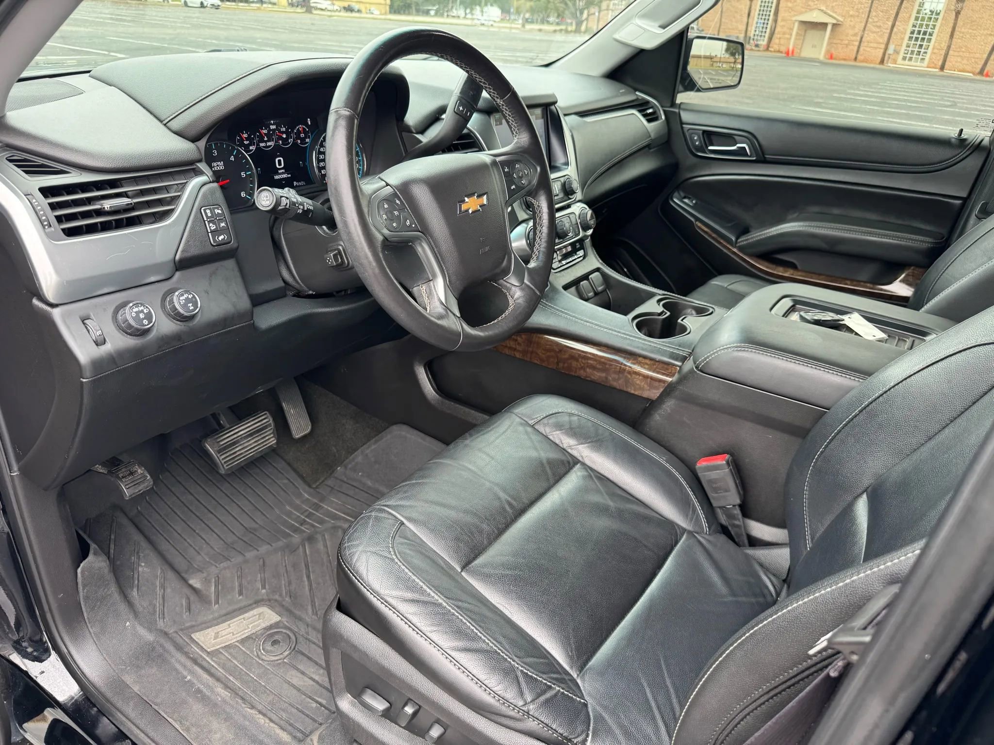 Used 2017 Chevrolet Tahoe LT image 15