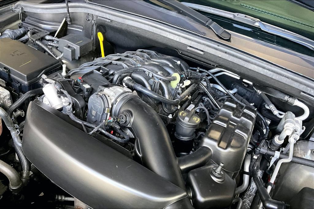 Used 2025 Dodge Durango GT RWD image 29