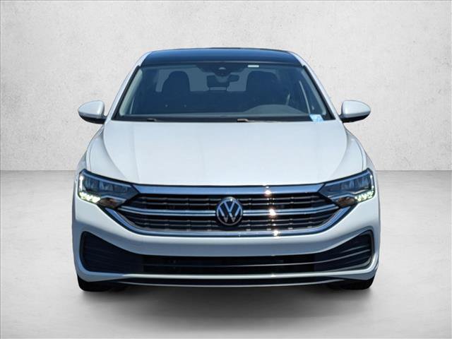 Used 2024 Volkswagen Jetta SE FWD video 2