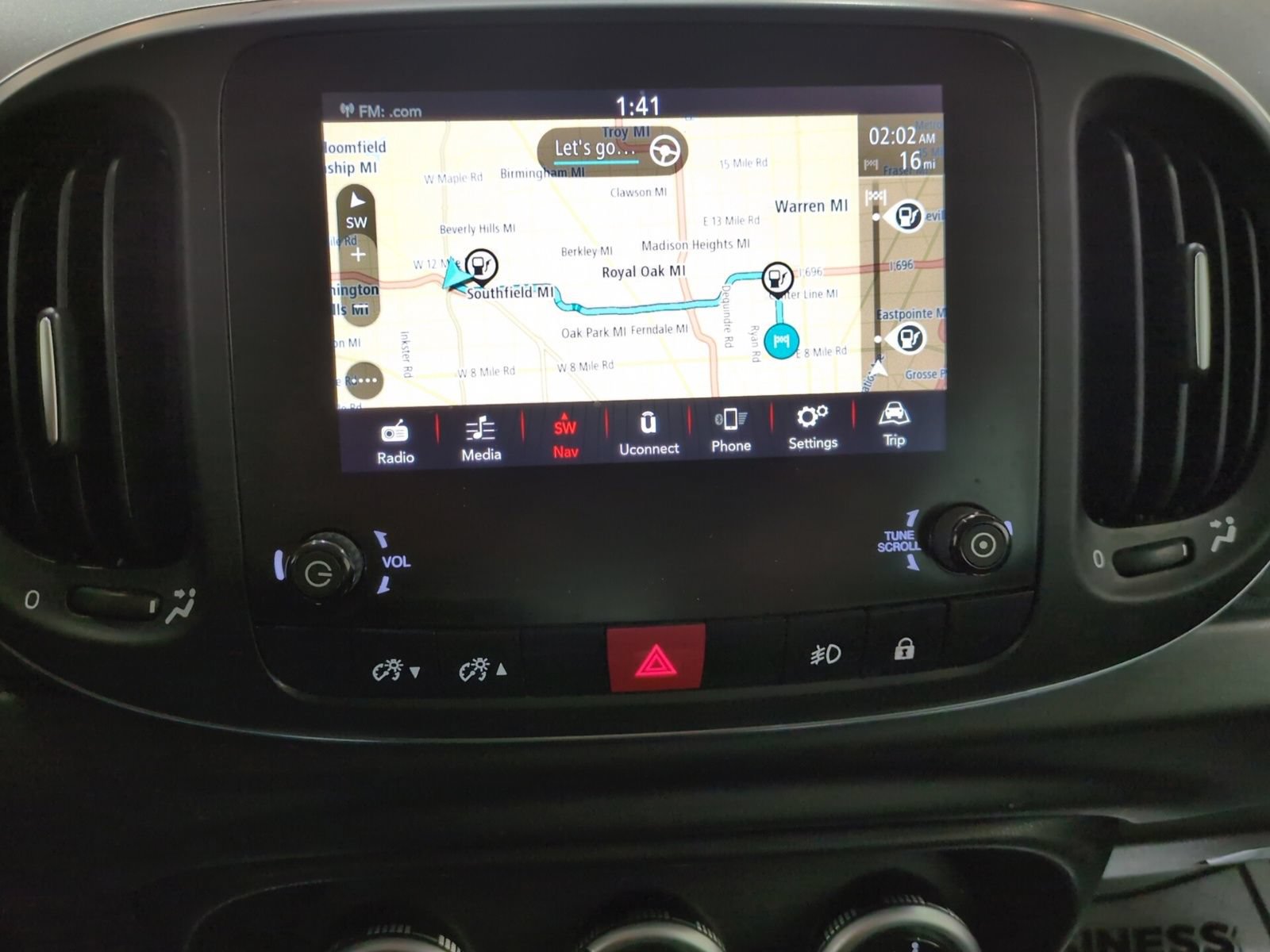 Used 2020 FIAT 500L Trekking FWD image 21