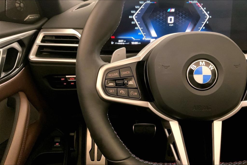 Used 2025 BMW 440i xDrive Convertible w/ Premium Package AWD/4WD image 18