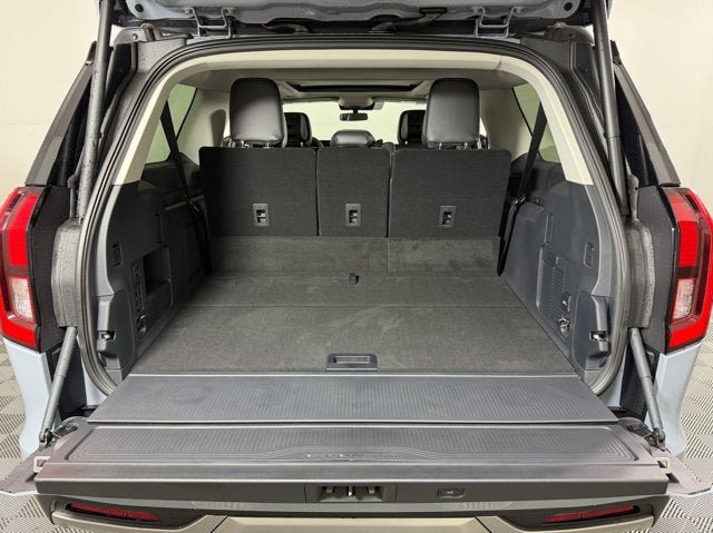 New 2026 Ford Expedition Max Platinum AWD/4WD image 8