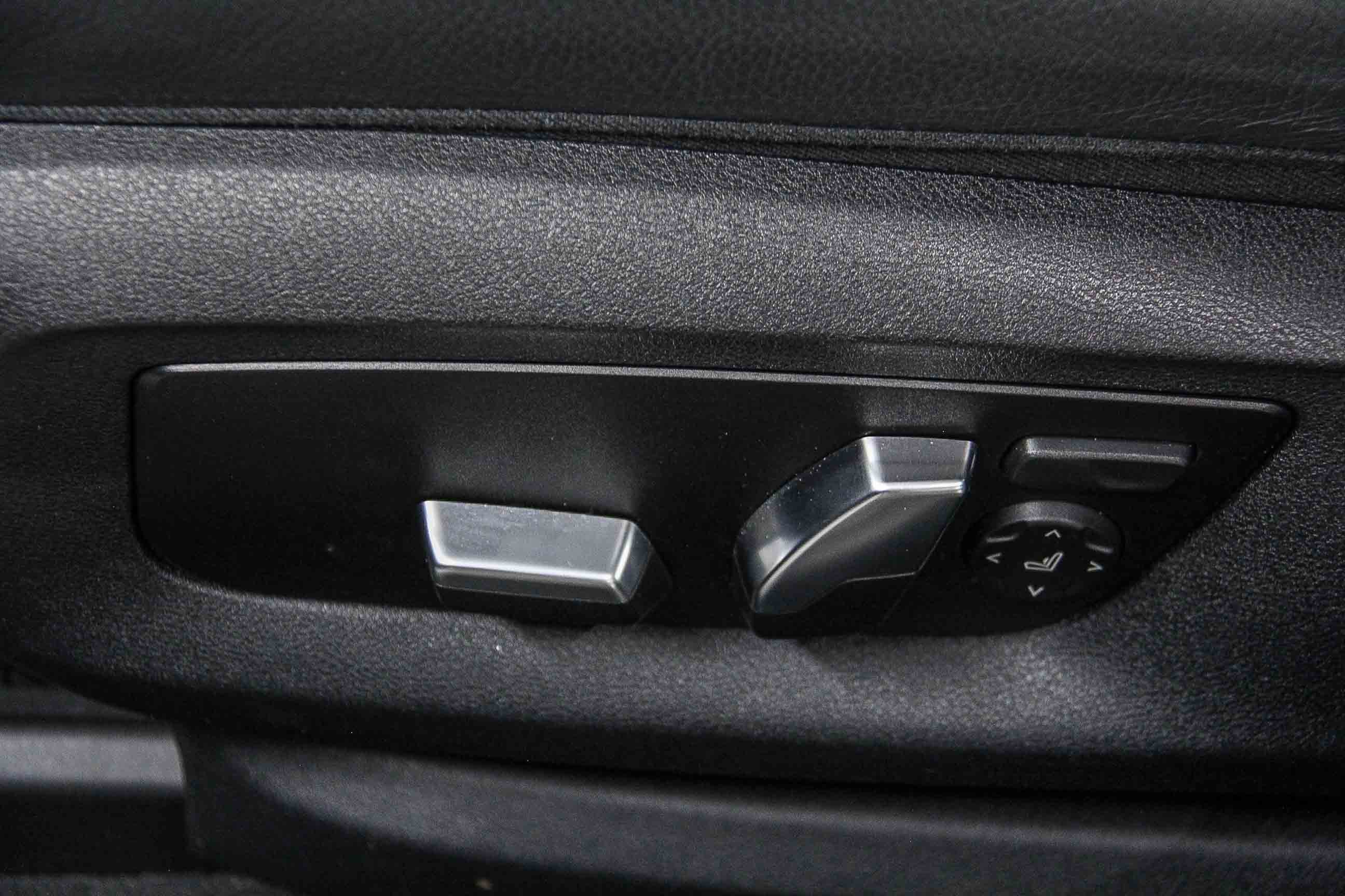 Certified 2023 BMW 540i w/ M Sport Package image 21