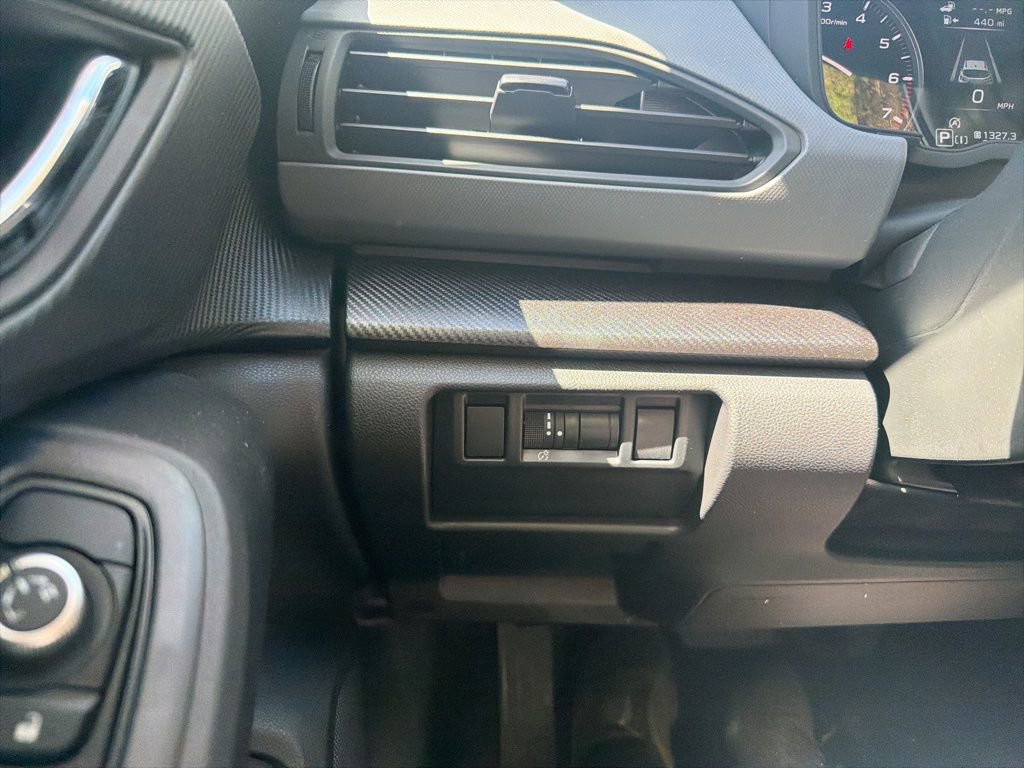 Certified 2025 Subaru Crosstrek 2.5i Limited w/ Crosstrek Mirror Package image 18